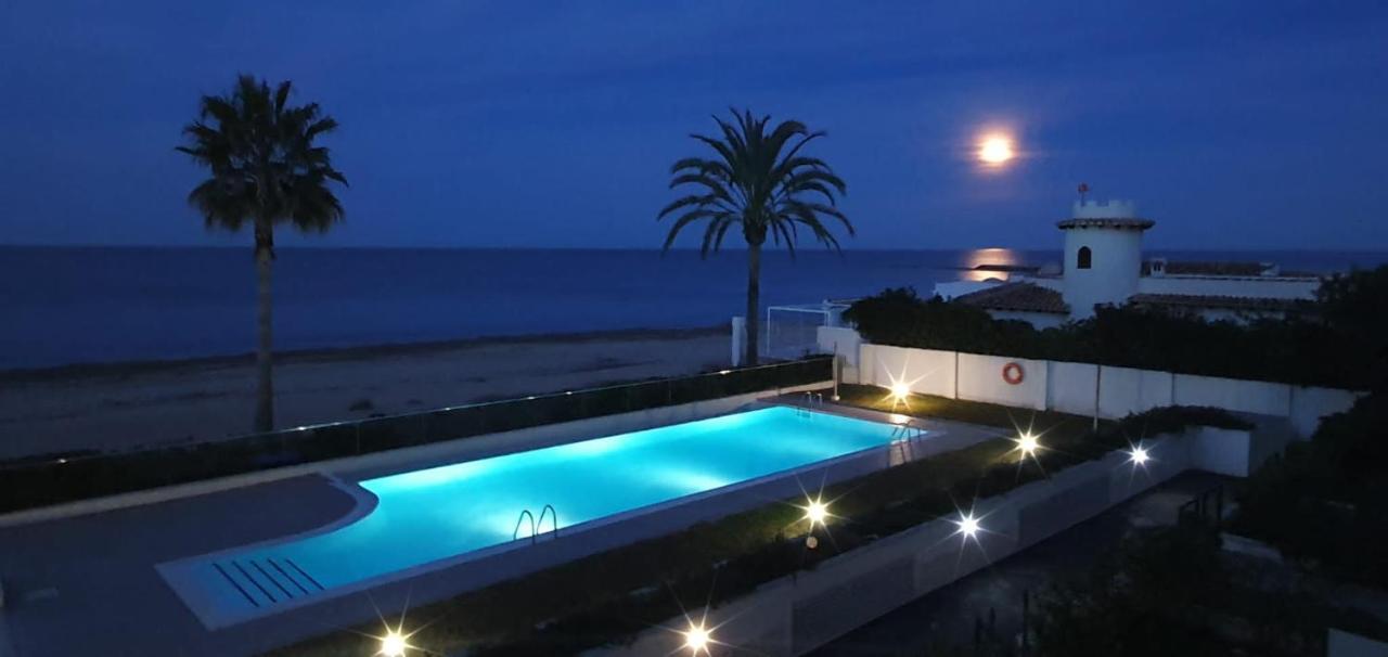 Palmeras Suite - Marenia S Dream Denia Exterior photo